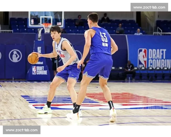 杨瀚森替补之路：纠错声里的钝感力逆袭？